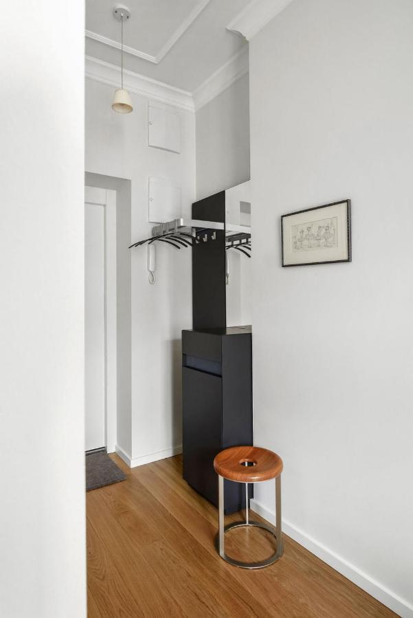Design Studio Apartment With Balcony By Hostlovers Kaunas Ngoại thất bức ảnh