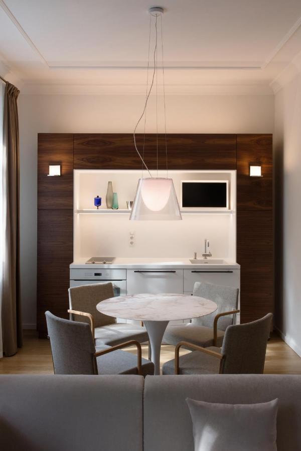 Design Studio Apartment With Balcony By Hostlovers Kaunas Ngoại thất bức ảnh