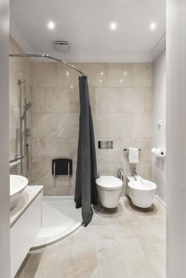 Design Studio Apartment With Balcony By Hostlovers Kaunas Ngoại thất bức ảnh