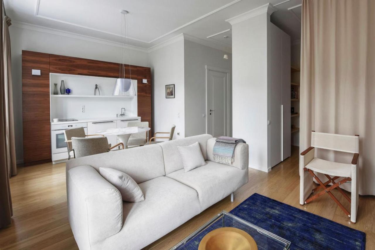 Design Studio Apartment With Balcony By Hostlovers Kaunas Ngoại thất bức ảnh